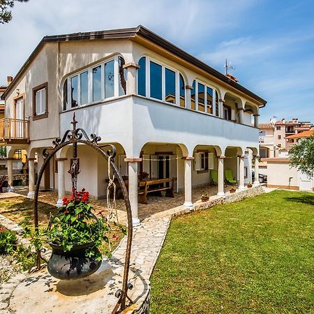 Apartment Carolina Ližnjan Dış mekan fotoğraf